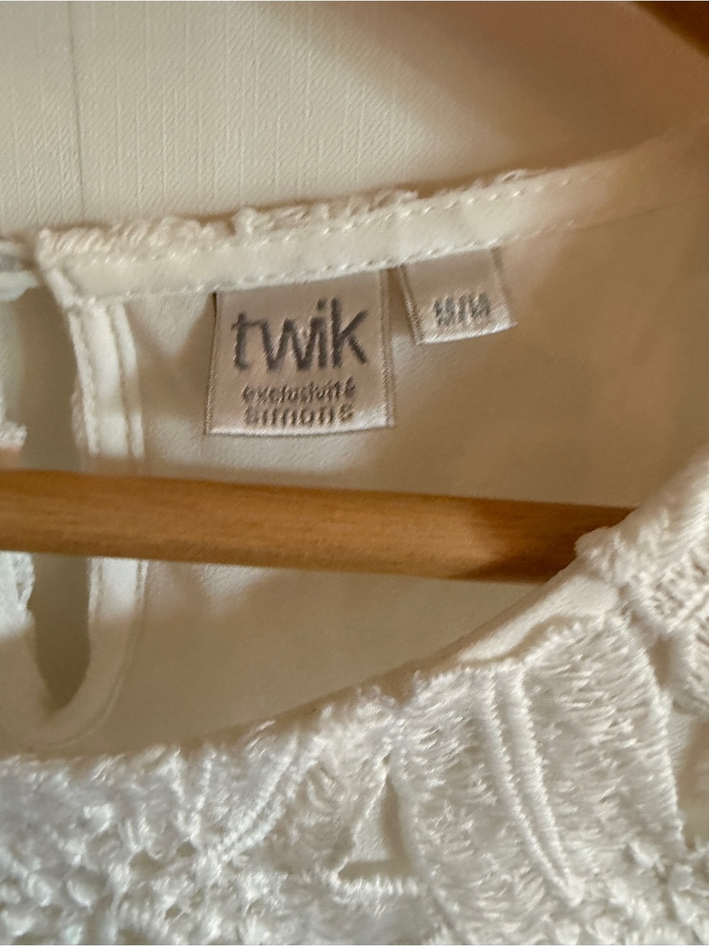Twik White Floral Lace Top Boho Sheer Crochet Tank Womens M - Picture 2 of 5